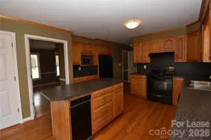 3377 Paul Heavner Ln, Lincolnton, NC 28092 - Photo 10