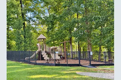 8149 Merryvale Lane, Charlotte, NC 28214 - Photo 24