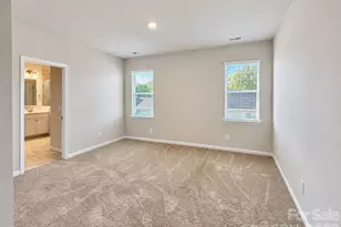 8149 Merryvale Ln, Charlotte, NC 28214 - Photo 30
