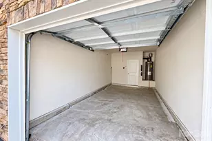 8149 Merryvale Ln, Charlotte, NC 28214 - Photo 36