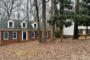 1401 Longbrook Dr, Charlotte, NC 28270 - Photo 2