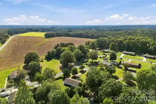 125 Longfield Dr, Mooresville, NC 28115 - Photo 32
