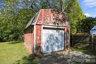 125 Longfield Dr, Mooresville, NC 28115 - Photo 8