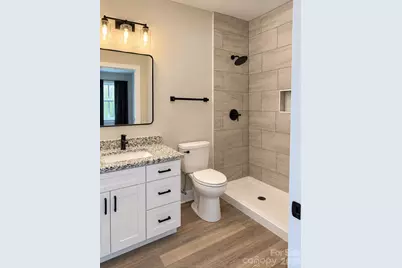 1346 39th Street Circle SW, Hickory, NC 28602 - Photo 10