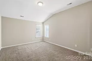 9326 Royal Highlands Ct, Charlotte, NC 28277 - Photo 16
