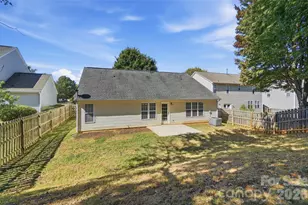 9326 Royal Highlands Ct, Charlotte, NC 28277 - Photo 34