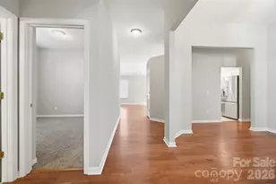 9326 Royal Highlands Ct, Charlotte, NC 28277 - Photo 2