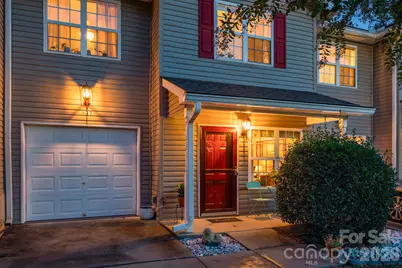 137 Wiltshire Circle, Fletcher, NC 28732 - Photo 1