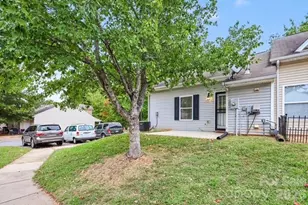 2655 Meadow Knoll Dr, Charlotte, NC 28269 - Photo 22