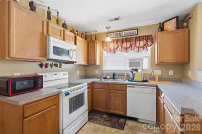 160 Tarrington Drive, Statesville, NC 28625 - Photo 10