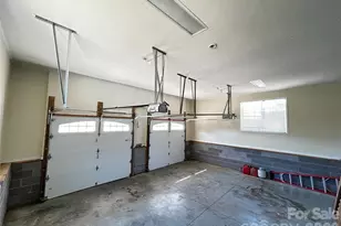 224 Pete Luther Rd, Candler, NC 28715 - Photo 22