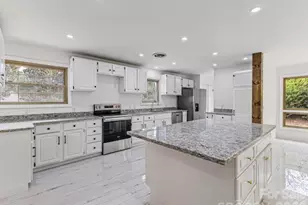 1824 Chrosaro Pl, Lenoir, NC 28645 - Photo 12