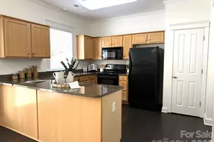 8515 Lindholm Dr, Huntersville, NC 28078 - Photo 12