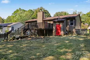 8204 Strawberry Point Dr, Charlotte, NC 28215 - Photo 14