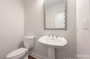 4215 3rd St NW, Hickory, NC 28601 - Photo 18