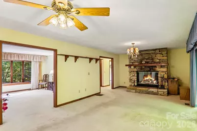 198 Woods End Drive, Hendersonville, NC 28739 - Photo 14