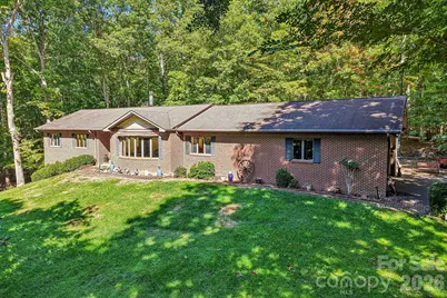 198 Woods End Drive, Hendersonville, NC 28739 - Photo 2