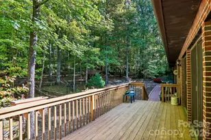 198 Woods End Dr, Hendersonville, NC 28739 - Photo 26
