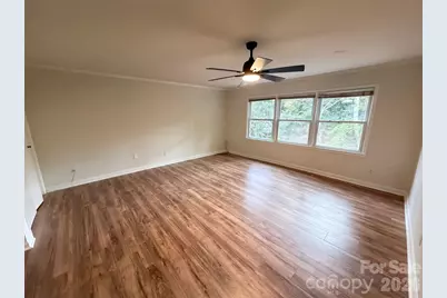 7022 Quail Hill Road, Charlotte, NC 28210 - Photo 4