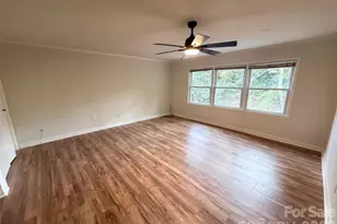7022 Quail Hill Rd, Charlotte, NC 28210 - Photo 4