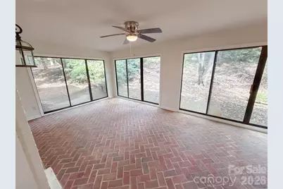 7022 Quail Hill Road, Charlotte, NC 28210 - Photo 8
