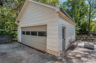 6129 Page Ct, Charlotte, NC 28270 - Photo 36