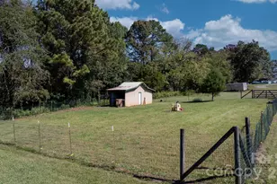 7546 Long Island Rd, Catawba, NC 28609 - Photo 36