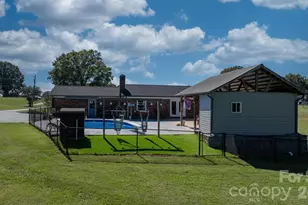 7546 Long Island Rd, Catawba, NC 28609 - Photo 38