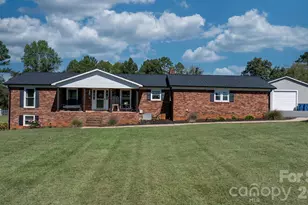 7546 Long Island Rd, Catawba, NC 28609 - Photo 1