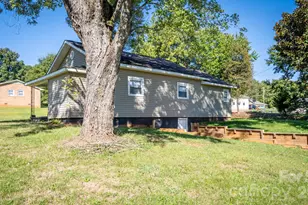 135 Vinson Rd, Statesville, NC 28677 - Photo 20