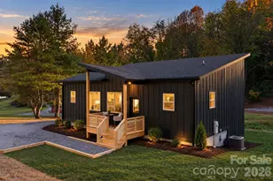 152 Sunnyside Rd, Waynesville, NC 28786 - Photo 1