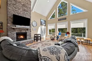 6810 McGalliard Pointe Dr NE, Valdese, NC 28690 - Photo 6