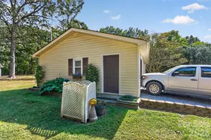 2209 Rainbrook Dr, Monroe, NC 28112 - Photo 34