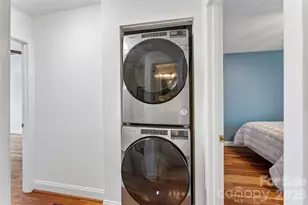 422 W 8th St, Charlotte, NC 28202 - Photo 10