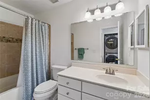 422 W 8th St, Charlotte, NC 28202 - Photo 8