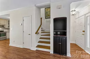 422 W 8th St, Charlotte, NC 28202 - Photo 36