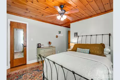 325 Tryon Bay Circle, Lake Lure, NC 28746 - Photo 16