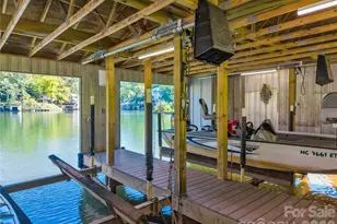 325 Tryon Bay Cir, Lake Lure, NC 28746 - Photo 8