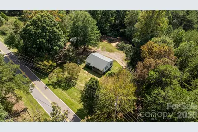 6048 Sugar Loaf Road, Connelly Springs, NC 28612 - Photo 14