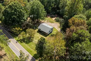 6048 Sugar Loaf Rd, Connelly Springs, NC 28612 - Photo 14