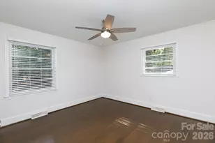 5121 Kistler Ave, Charlotte, NC 28205 - Photo 14
