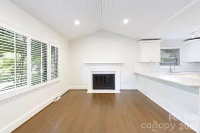 5121 Kistler Avenue, Charlotte, NC 28205 - Photo 2