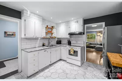 4607 Hedgemore Drive #D, Charlotte, NC 28209 - Photo 2
