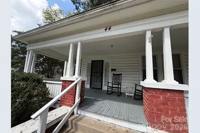 44 Academy Avenue NW, Concord, NC 28025 - Photo 2