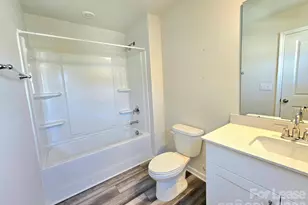 2111 Belterra Dr, Charlotte, NC 28216 - Photo 12