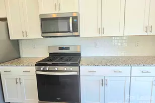 2111 Belterra Dr, Charlotte, NC 28216 - Photo 8