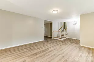 929 E Leonard St, Southport, NC 28461 - Photo 10