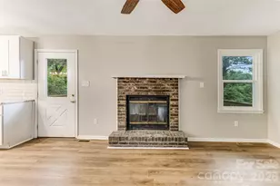 929 E Leonard St, Southport, NC 28461 - Photo 18