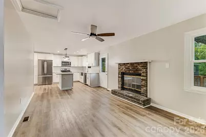 929 E Leonard Street, Southport, NC 28461 - Photo 20