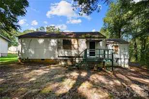 509 E Church St, Dallas, NC 28034 - Photo 12